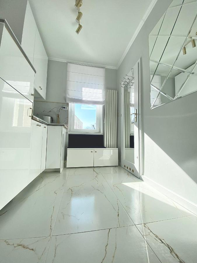 Glamour Apartment Przy Plazy, Z Parkingiem Prywatnym 소포트 외부 사진